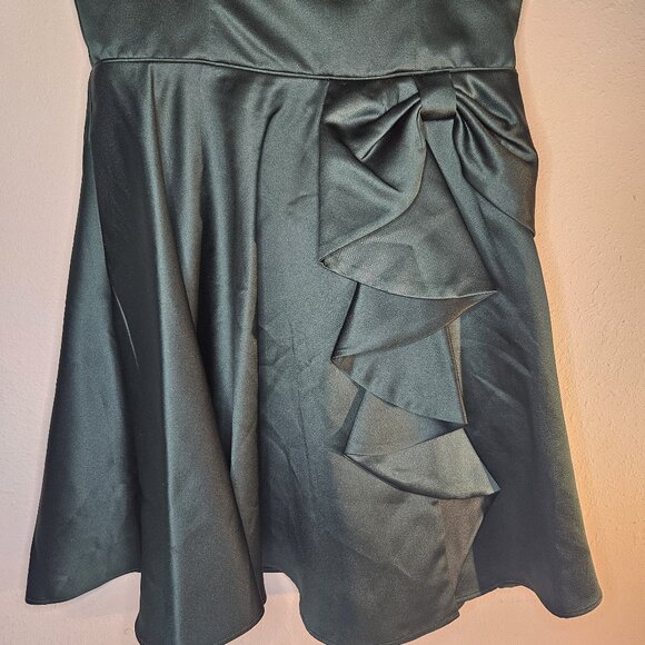 Womens Sweetheart Neckline Ruffled Whimsical Glam Strapless Dress Sz 7 HOCO GRN - Picture 4 of 16
